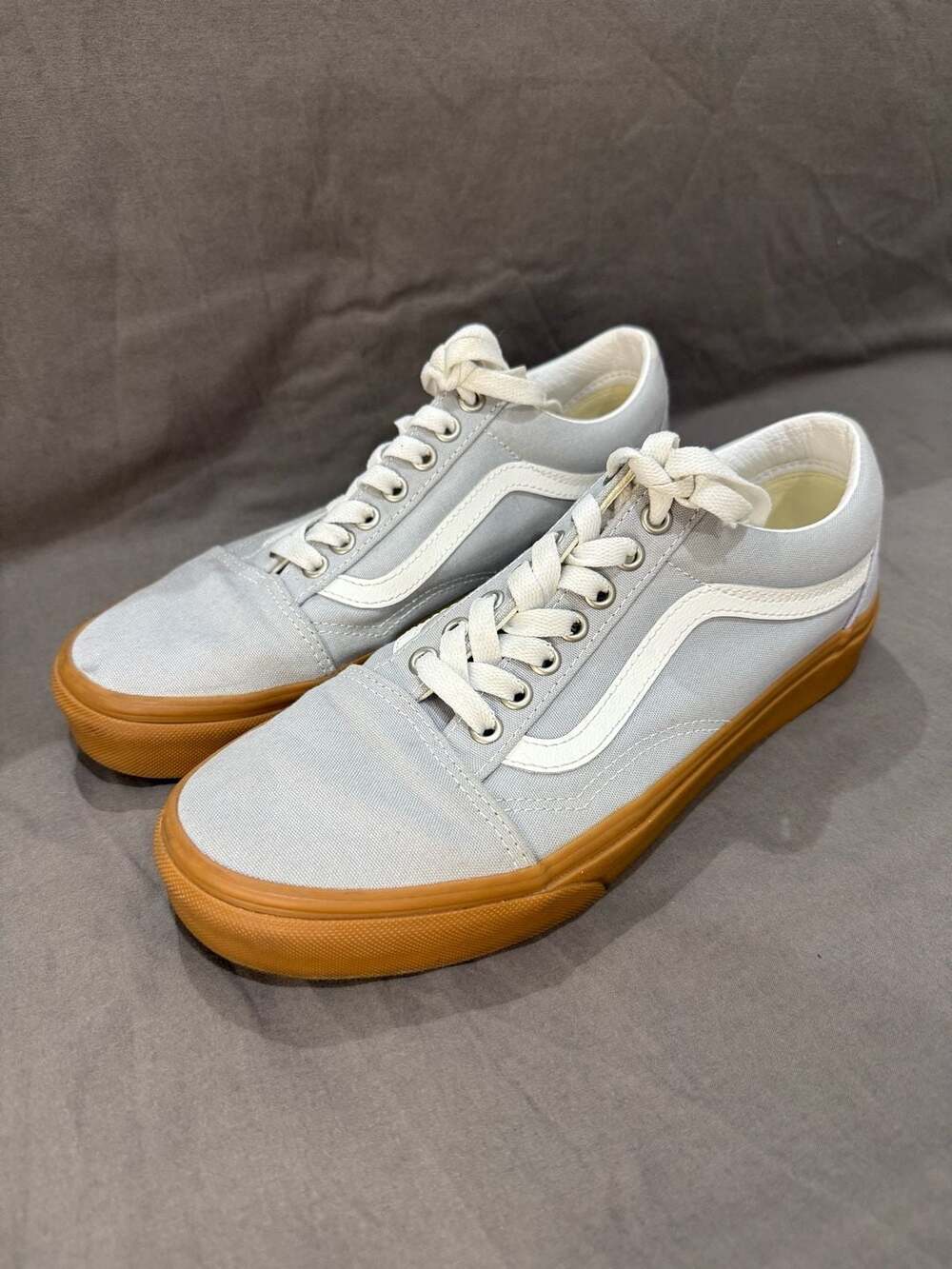 Vans Old Skool Grey White Gum Skate Shoes size 9 women’s